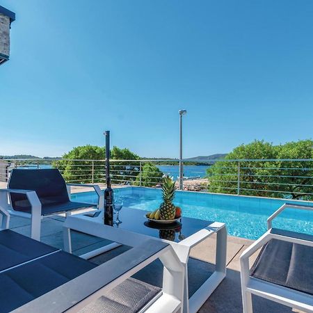 Nice Home In Kneze With Wifi Pupnat Экстерьер фото