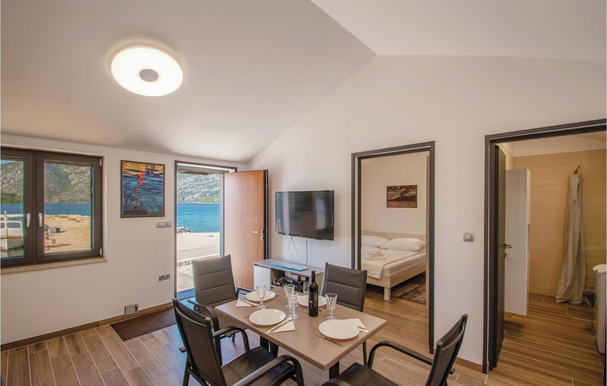 Nice Home In Kneze With Wifi Pupnat Экстерьер фото